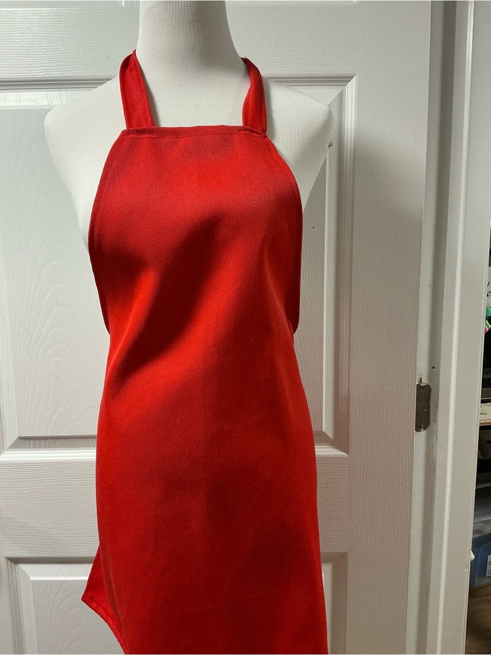 2015 - NEW Solid Cherry Red Bib Apron – Classic Durable Chef Style